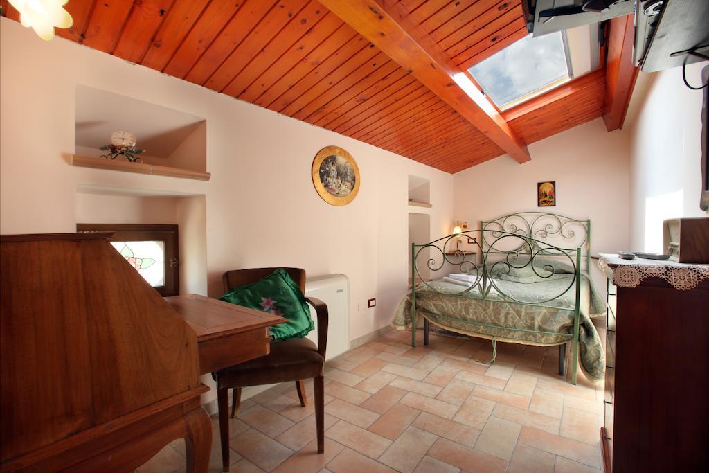 Il Belvedere Civita Chambre photo